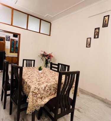 Sector 19 Wohnung | Stay with Ankita