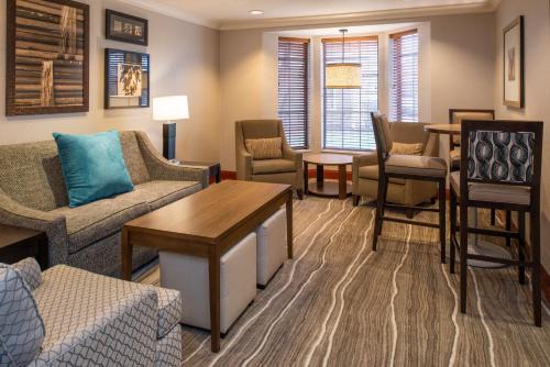 Indianapolis Hotel | Staybridge Suites Indianapolis-Fishers by IHG
