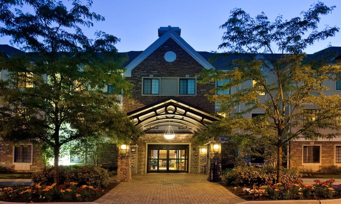 Half Day Hotel | Staybridge Suites, Lincolnshire by IHG