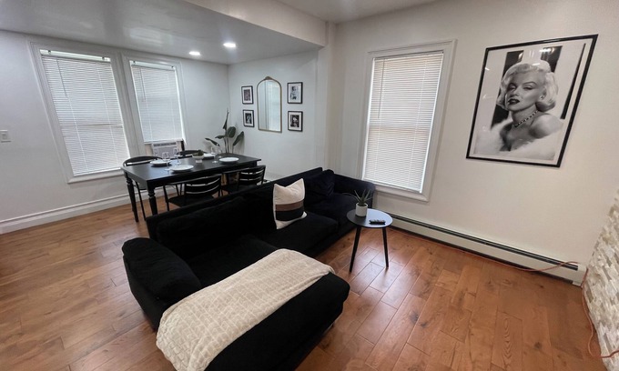 Queens Wohnung | STAYCA Spacious Suite 4-bedroom apartment in Queens Near JFK