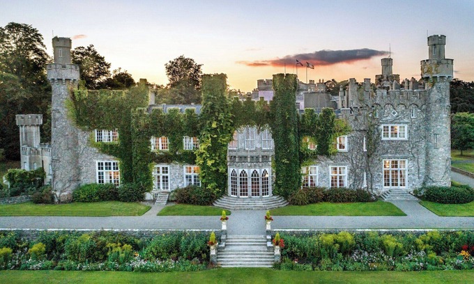 Woodlands Haus | Step Into History: Dublin’s Timeless Luxury Awaits 1013