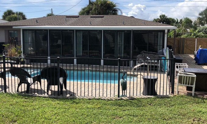 Boardwalk Haus | Steps from the beach. This Beach House is a comfy user friendly home.