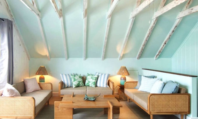 Nassau Haus | 5Min Walk To BEACH/Cozy Townhouse #1 Near BAHA MAR