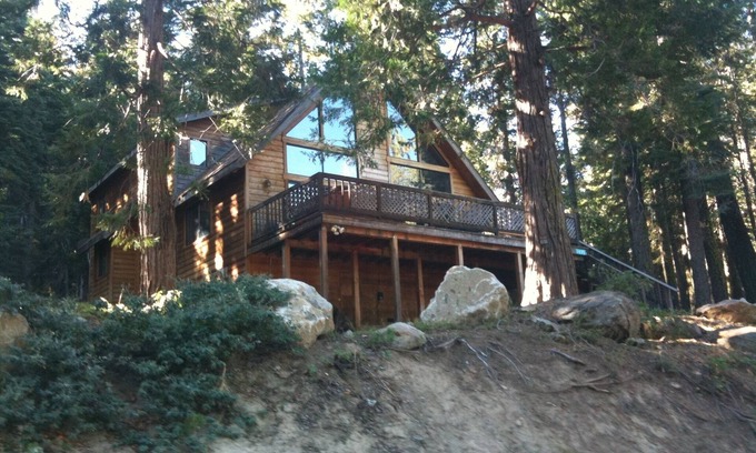 Yosemite National Park Skihütte | Märchenbuch Chalet im Yosemite National Park