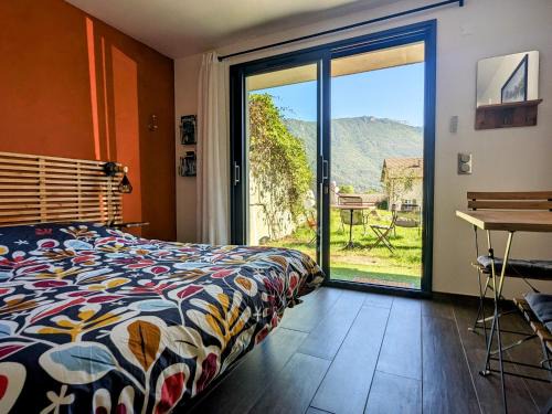 Chaparon Wohnung | Studio à la campagne au bout du lac d'Annecy