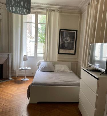 Auteuil Wohnung | Studio à Paris près du Pont Mirabeau et Tour Eiffel