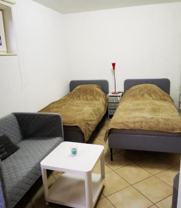 Sint-Pieters-Leeuw Wohnung | Studio équipé Brussels