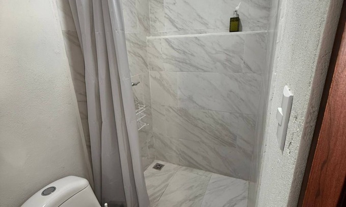 Desamparados Wohnung | Studio 5 minutes from the airport