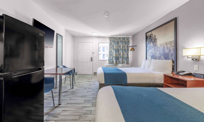 Flagstaff Hotel | Studio 6 Flagstaff, Az