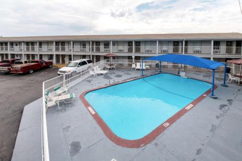 North San Antonio - SAT Hotel | Studio 6-San Antonio, TX - Fort Sam Houston Area