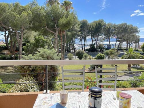 Saint-Raphael Wohnung | Studio cabine climatisé avec terrasse et garage - 4 couchages, St Raphaël - FR-1-226A-180