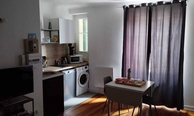 Neuvecelle Wohnung | Studio Centre Ville Proche Embarcadère