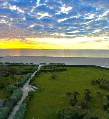 La Cote Radieuse Wohnung | Studio face à la mer +terrasse+ parking