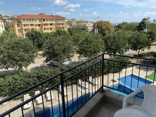 Byala Wohnung | Studio Fatinia