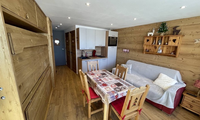 Avoriaz Wohnung | charmantes Studio Herz Avoriaz Ski-in Ski-out 50m Kinderdorf gratis WiFi