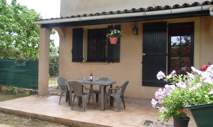Vidauban Wohnung | Erdgeschoss Studiomöbel
