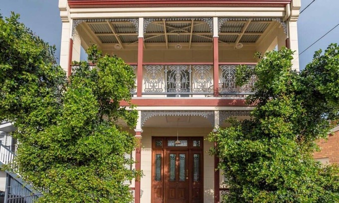 Ashgrove Wohnung | Studio in Ashgrove W/Bedroom Loft