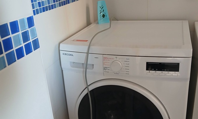 R.E.N.F.E. Wohnung | Studio in front of María Zambrano Station. One step away from everything.