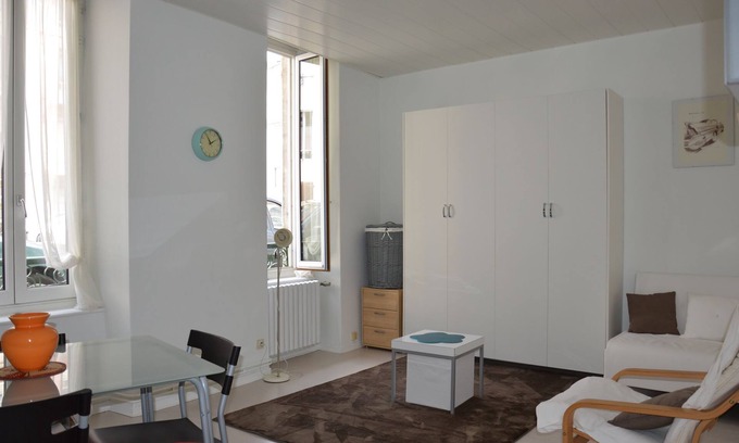 Bagneres-de-Bigorre Wohnung | Studio Les Thermes de Jeanne ** Erdgeschoss in der Stadt