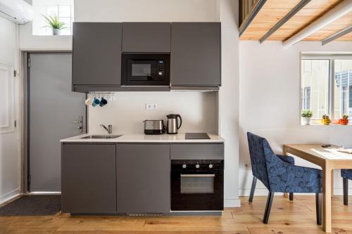 Algueirao - Mem Martins Wohnung | Studio Nest - Near the train to Lisbon & Sintra