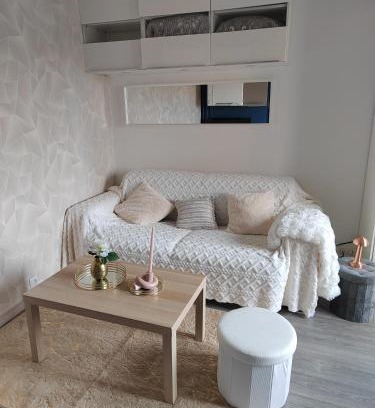 Petit-Colombes Wohnung | Studio proche la Défense, Cosy confort