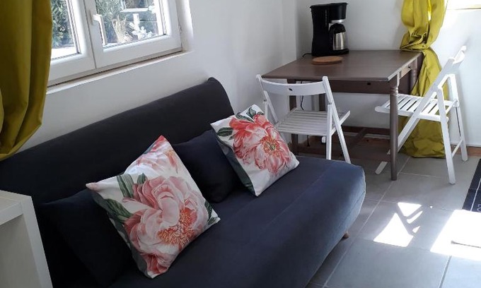 Apt Wohnung | Studio tout équipé au calme