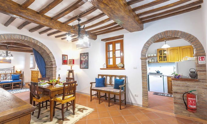 Panicale Wohnung | Studio With Pool And Garden, Panicale, Italy
