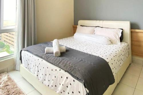 Nilai Wohnung | Studio with pool view by ZANA HOMES