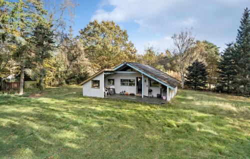 Ronde Haus | Stunning Home In Rønde With Wifi
