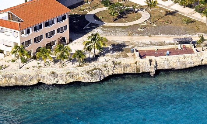 Hato Eigentumswohnung | Atemberaubende Lage am Meer 16 Meter von der Karibik!