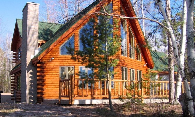 Big Bay Kabine | Atemberaubende Ansichten von den schönen Blockhaus am Ufer des Lake Superior.