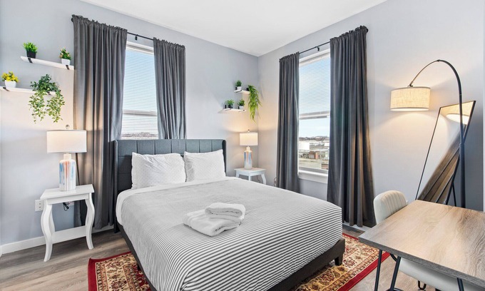 Everett Wohnung | Stylish 1BR Near Encore 7732