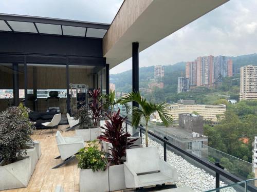 Las Lomas I Wohnung | Stylish 1BR with Stunning Pool in Energy