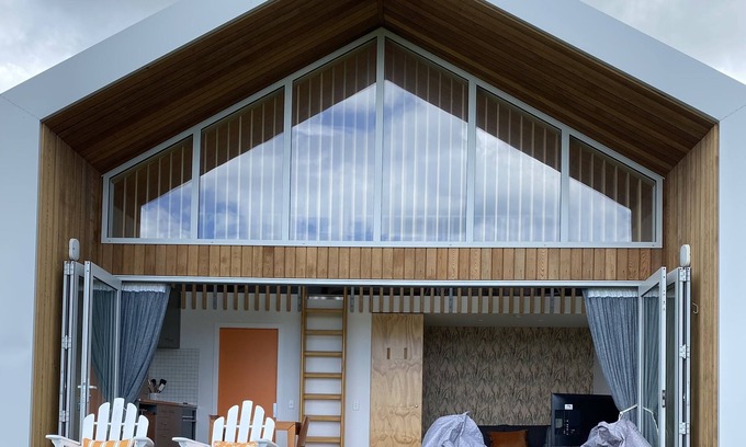 Herbertville Wohnung | Stylish beach studio, golf course, stunning beach, epic night skies