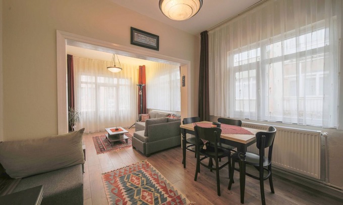 Bakırkoy Wohnung | Helle, gemütliche und zentral gelegene Wohnung