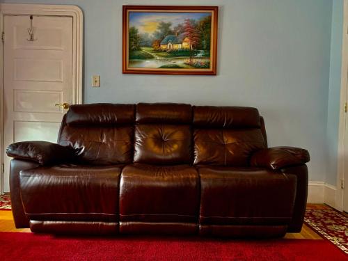 Pawtucket Wohnung | Stylish, Cozy 2BR Private Apt, 1st Floor, Well-Appointed, Near Providence, MA, RI Line, I-95 Access