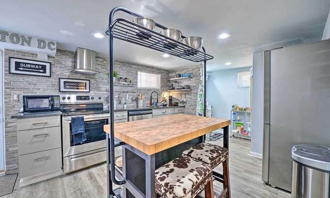 Michigan Park Wohnung | Stylish DC Studio ~ 5 Mi to National Mall!