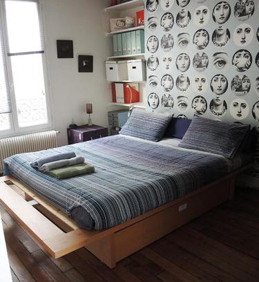 Quartier de la Goutte-d'Or Haus | Stylish Flat with Balcony Facing South