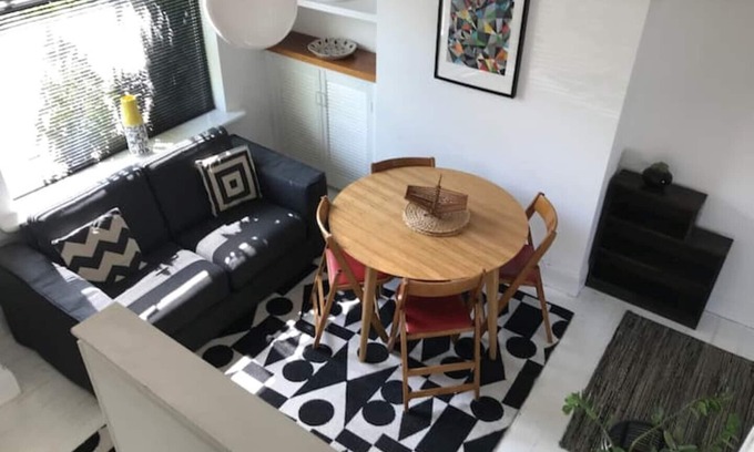 Northenden Haus | Stylish house and garden on quiet cul-de-sac