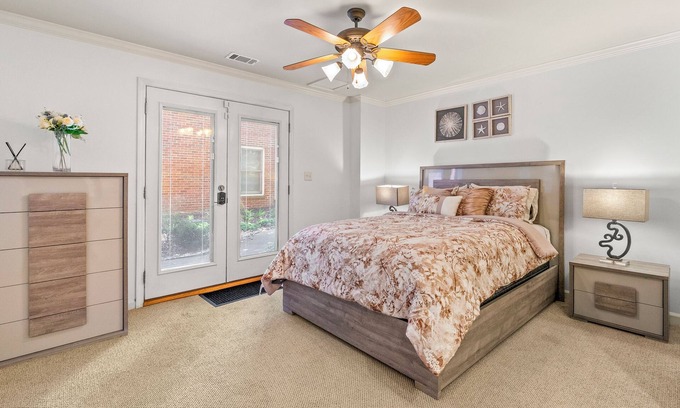 Atlanta Haus | Stylish Living in Atl: Your Urban Retreat Awaits by Deity Villas