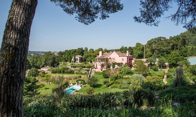 Monserrate Villa | Stilvolle und abgelegene Villen mit Pools, wunderschönen Gärten und Ansichten,