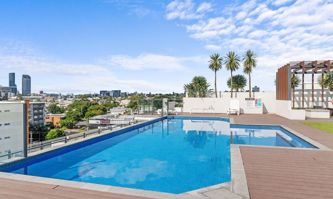 West End Wohnung | Stylish West End Stay with Rooftop Pool & BBQ