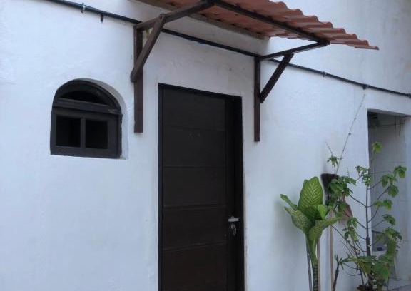 Taio Haus | Suíte praia dos Anjos