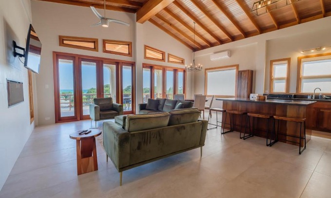 Caye Caulker Wohnung | Suite 2 at Island Pearl Gold Standard Certified