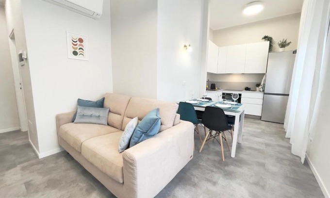 Pavia Wohnung | SUITE Celeste - 2 Bagni e 2 Camere da Letto