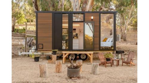 Howes Creek Haus | Summer Lea 2 by Tiny Away