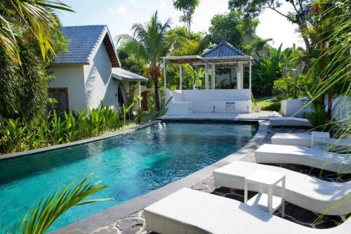 Pecatu Hotel | Sun and Moon Bungalow Village