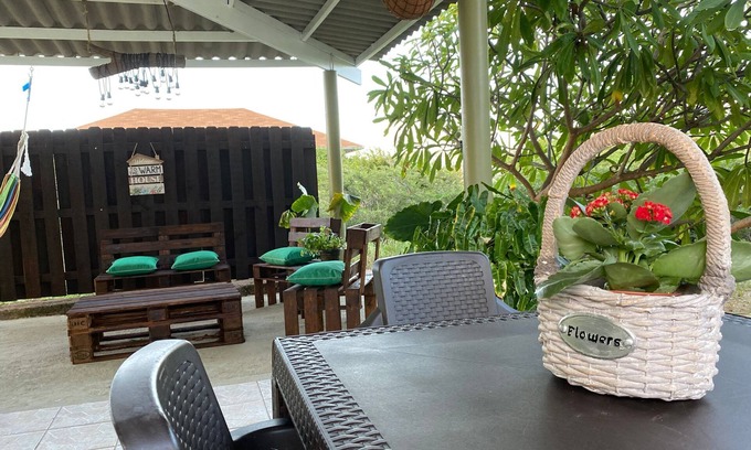 Sero Colorado Wohnung | Sun, Sand & Beach Apartment 5 min from Beach.