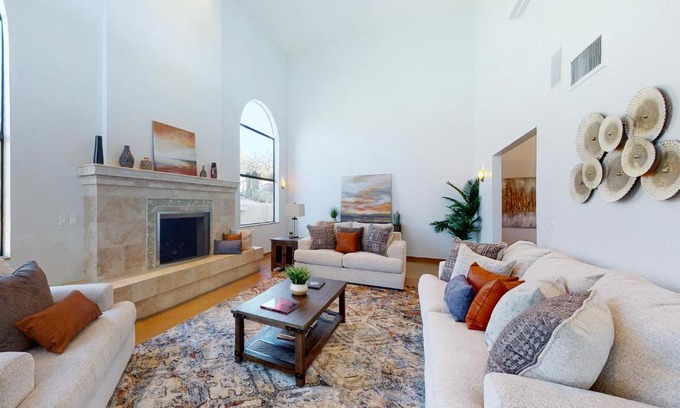 Tucson Haus | Sundance in the Foothills
