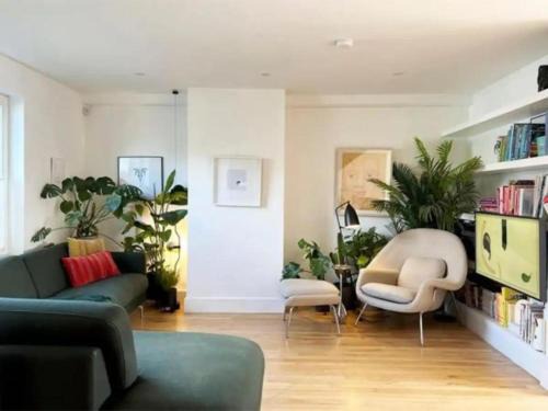 Rathmines Wohnung | Sunlit Designer Haven in Trendy Neighbourhood